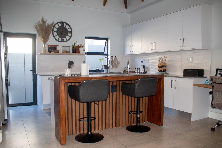 To Let 3 Bedroom Property for Rent in Aan de Wijnlanden Western Cape